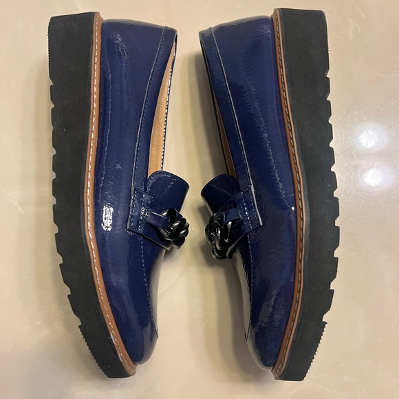 NWT Naturalizer patent blue comfort Emma loafers size 6 - Picture 4 of 9